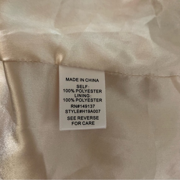 The Linen Duck Beige Textured Faux Fur Open Front Cardigan Small Soft Plush - Picture 7 of 7